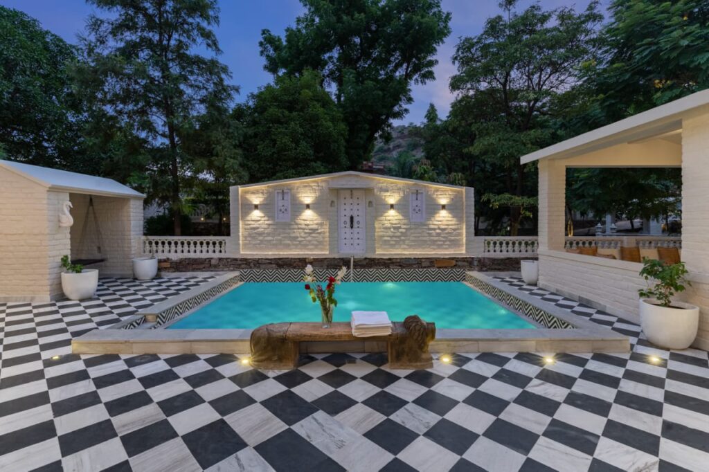 pool villa in udaipur